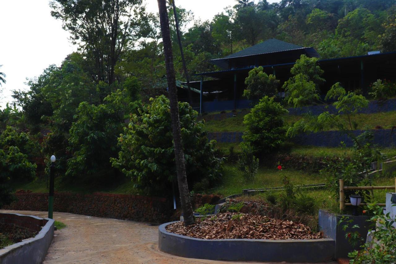 Stone Hills Hotel Kannúr Kültér fotó