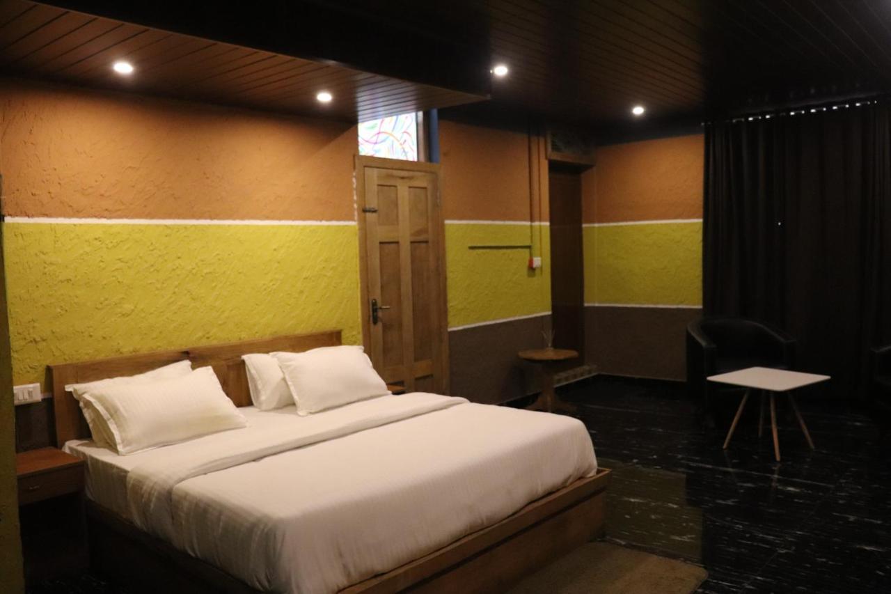 Stone Hills Hotel Kannúr Kültér fotó